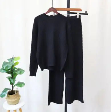 Sweater pullover and pants set