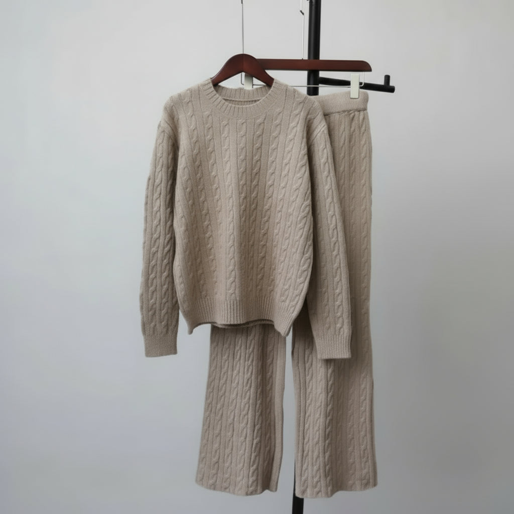 Sweater pullover and pants set